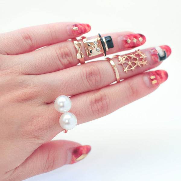 The Movember Midi Ring