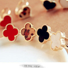 Clover Ring