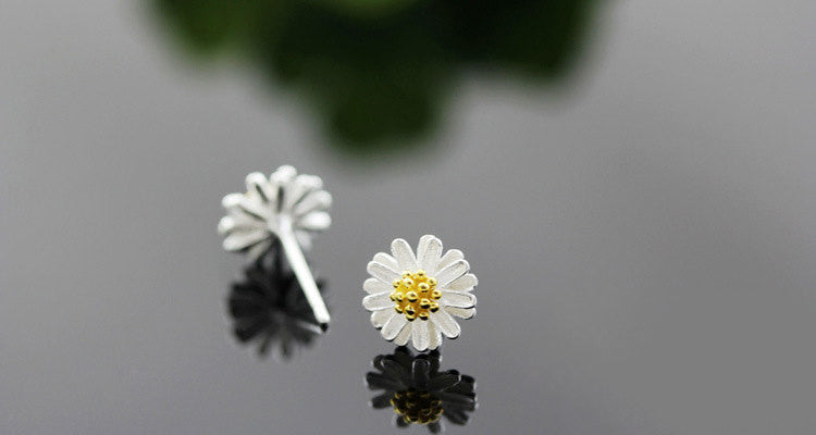 100% Silver Sterling Daisy Earrings Studs